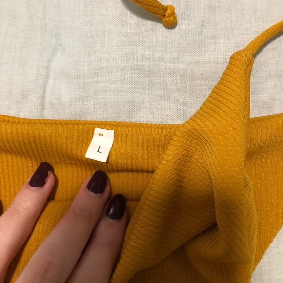 Amazon Bikini - Picture 2 of 4